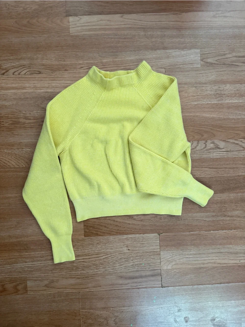 Free People Lemon Pop To Good Sweater Sz Small
